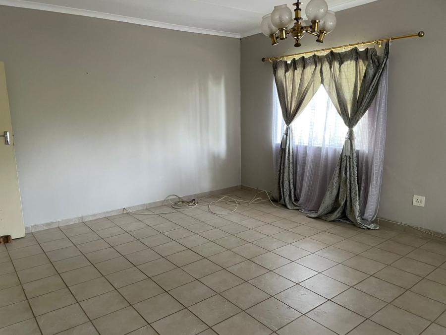 To Let 1 Bedroom Property for Rent in Houtkop A H Gauteng