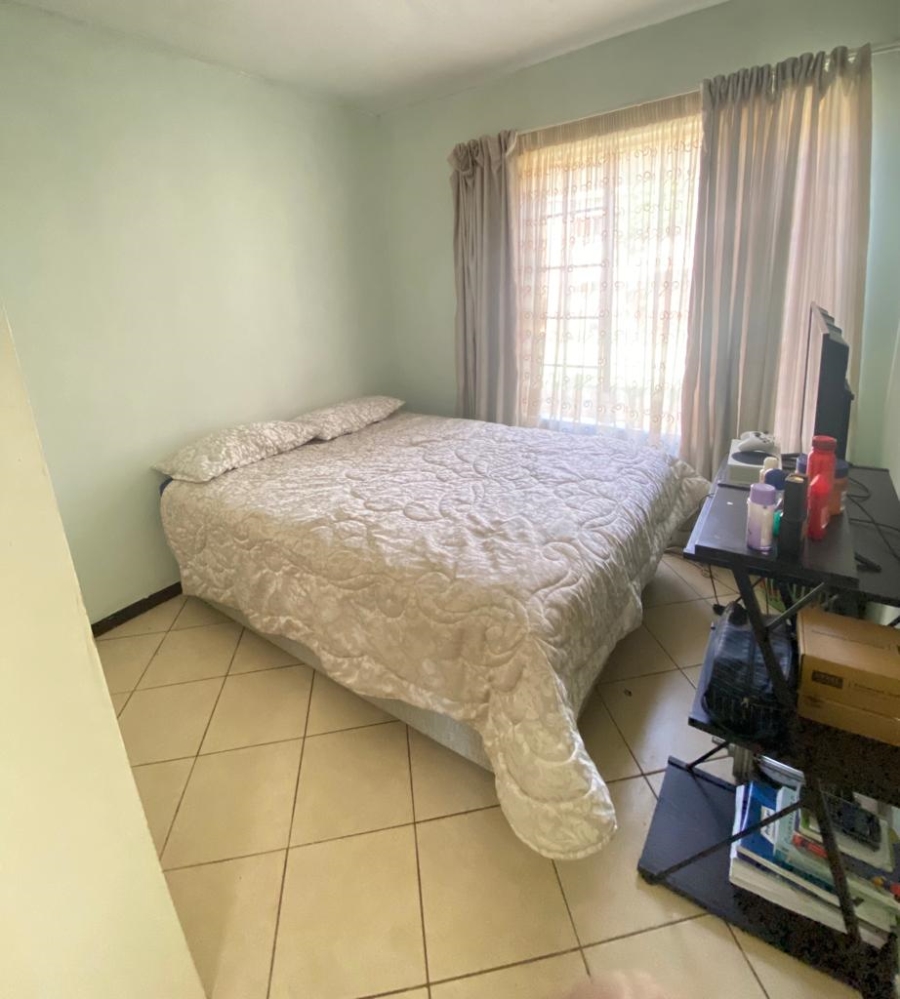 To Let 2 Bedroom Property for Rent in Mooikloof Ridge Gauteng