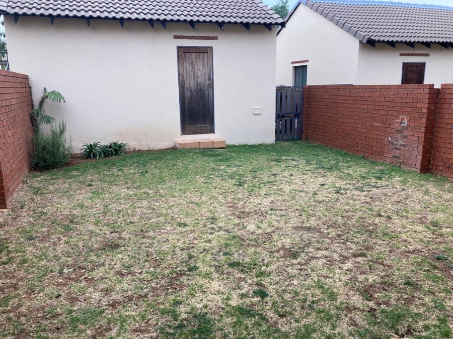 To Let 2 Bedroom Property for Rent in Mooikloof Ridge Gauteng