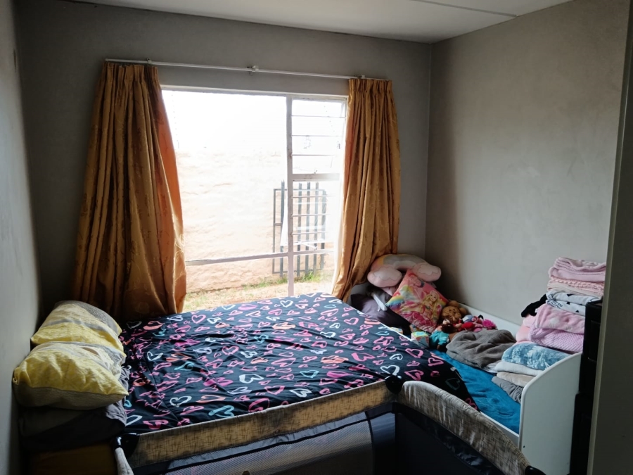 2 Bedroom Property for Sale in Albertsdal Gauteng