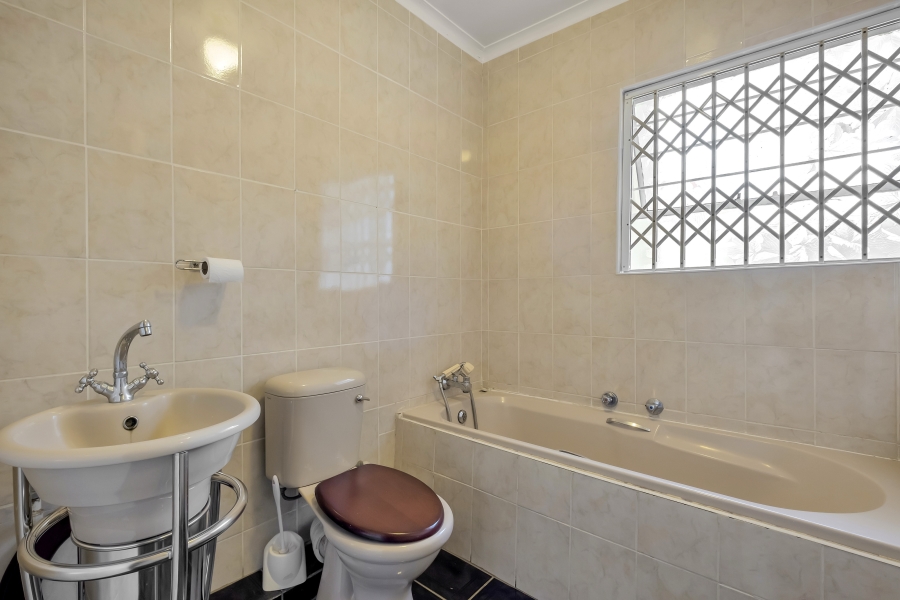 3 Bedroom Property for Sale in Sandown Gauteng