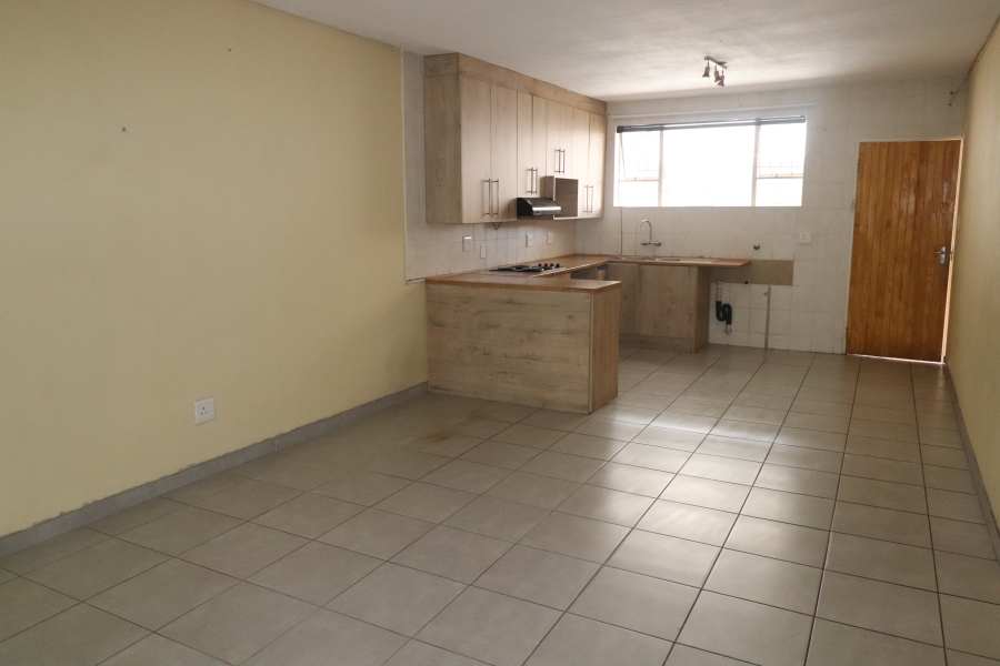 To Let 2 Bedroom Property for Rent in Edleen Gauteng