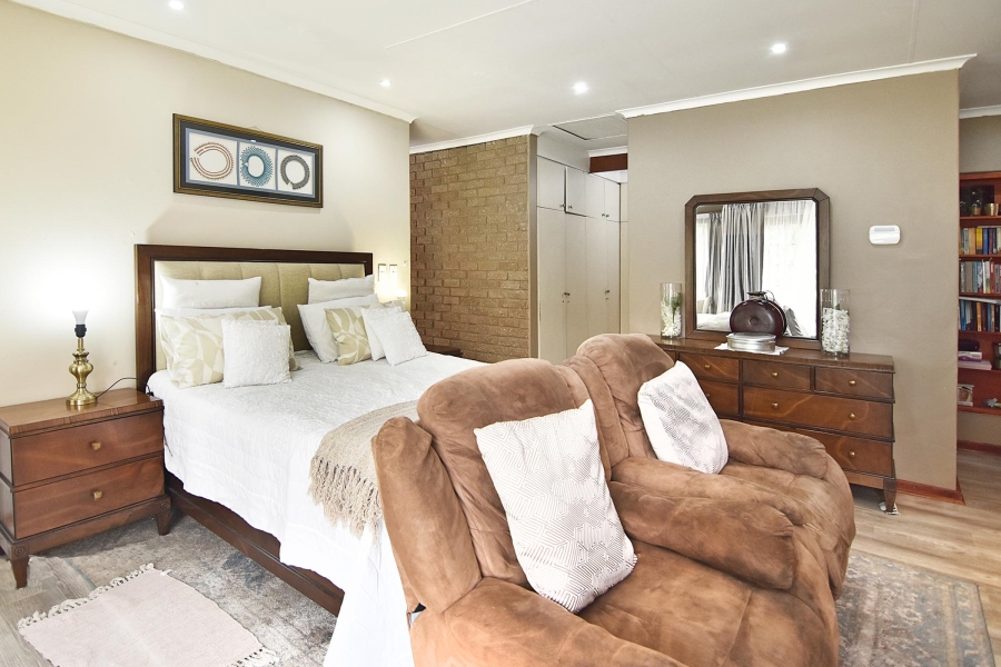 4 Bedroom Property for Sale in Randjesfontein A H Gauteng