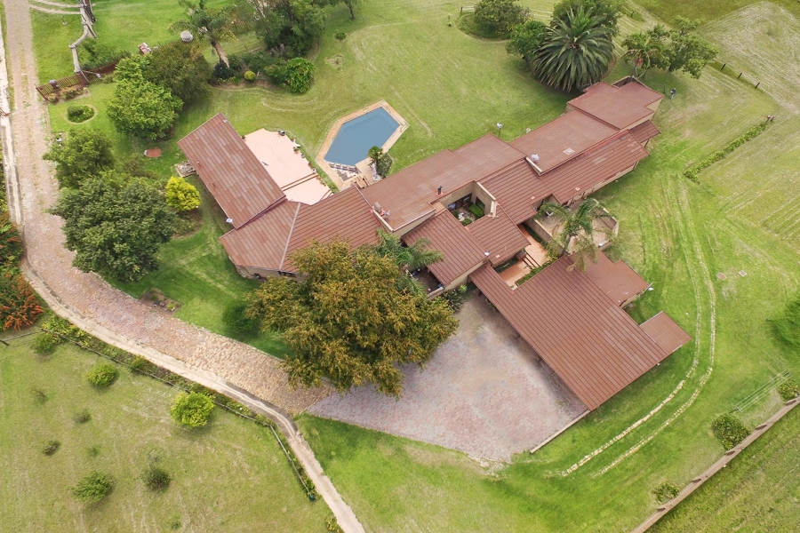 4 Bedroom Property for Sale in Randjesfontein A H Gauteng