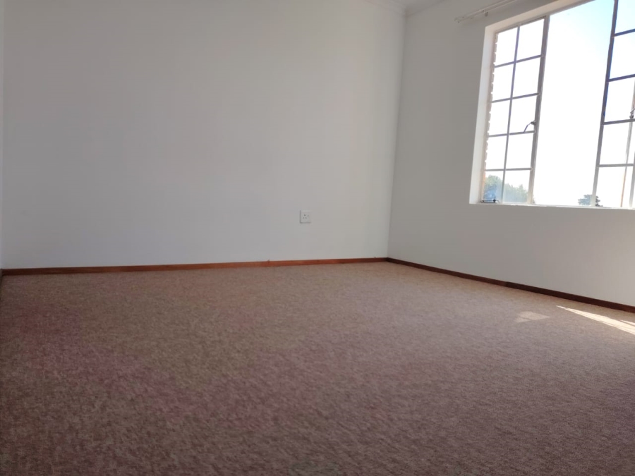 3 Bedroom Property for Sale in Erand Gardens Gauteng