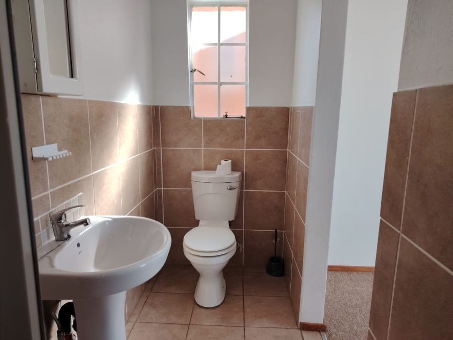 3 Bedroom Property for Sale in Erand Gardens Gauteng