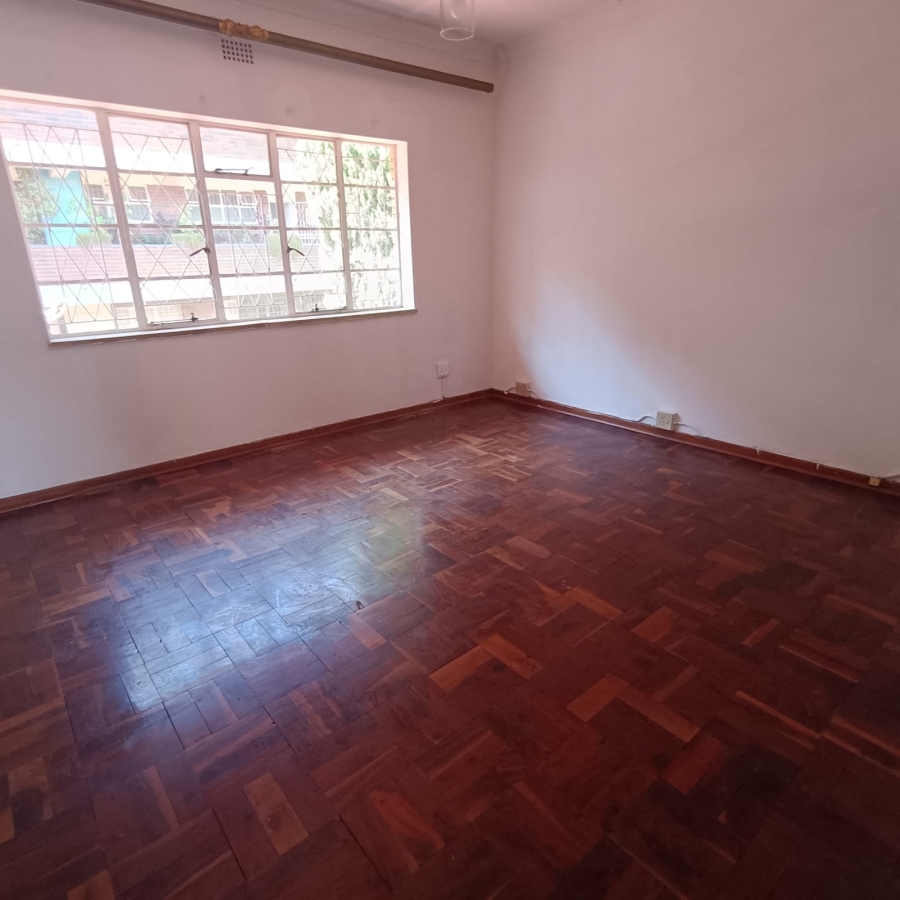 To Let 1 Bedroom Property for Rent in Emmarentia Gauteng