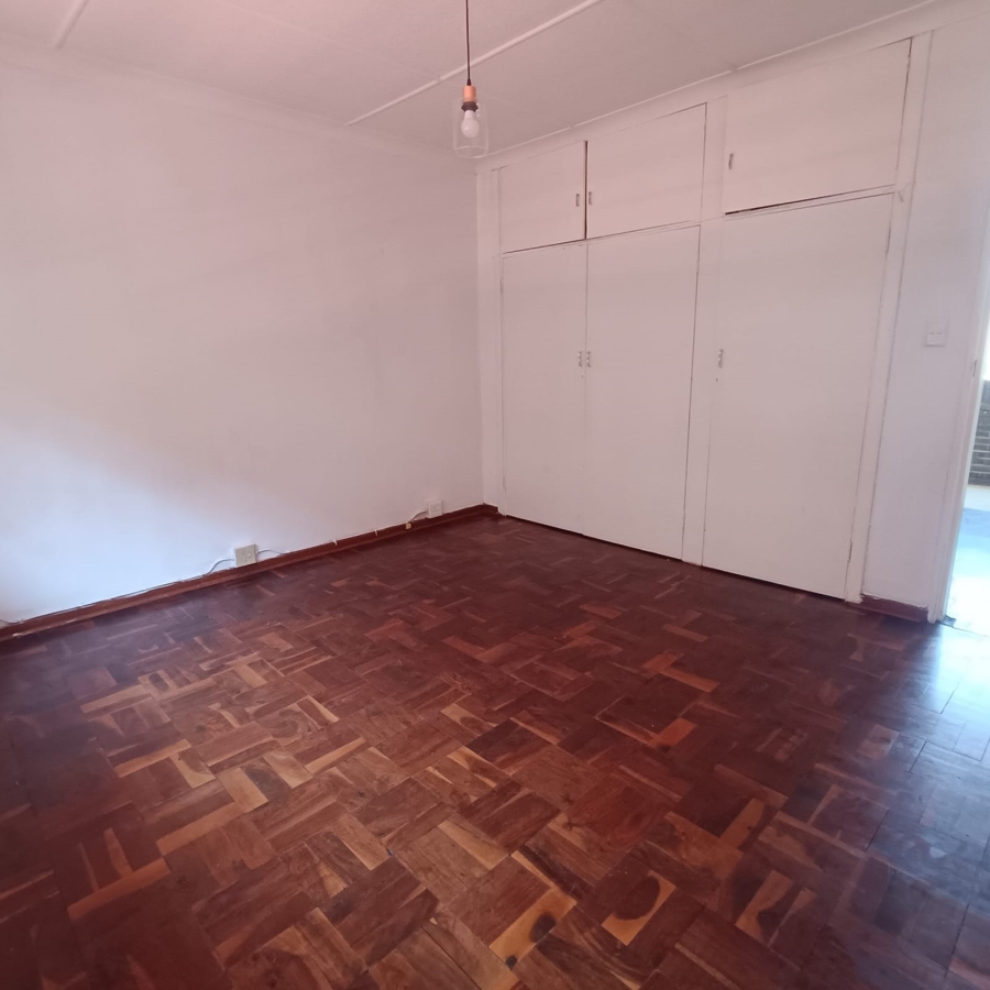 To Let 1 Bedroom Property for Rent in Emmarentia Gauteng