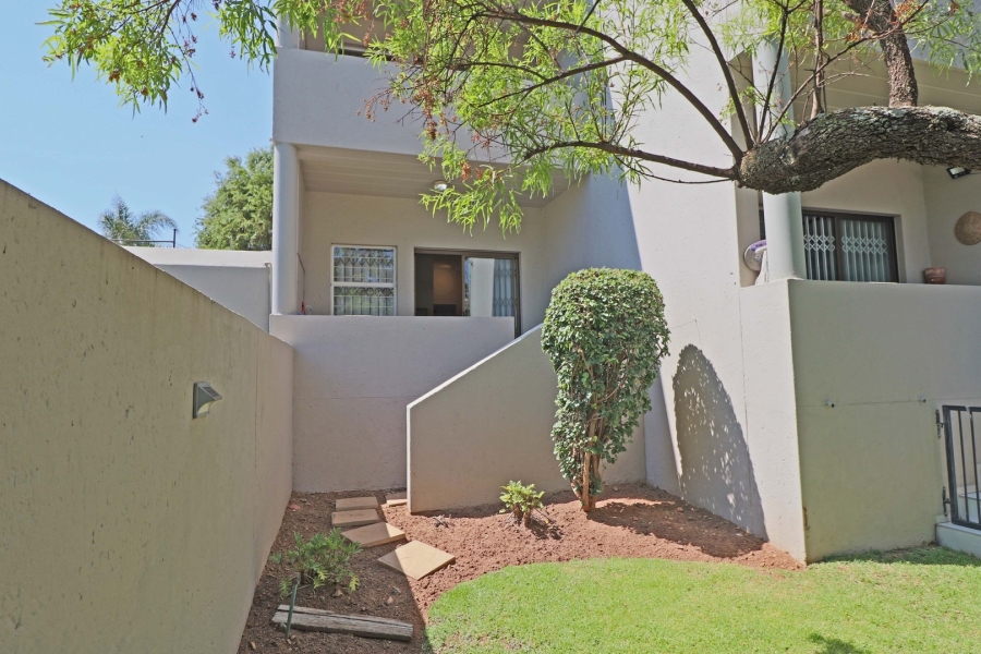 To Let 1 Bedroom Property for Rent in Rivonia Gauteng