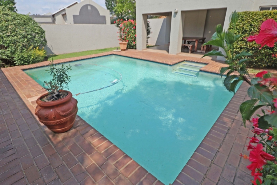 To Let 1 Bedroom Property for Rent in Rivonia Gauteng