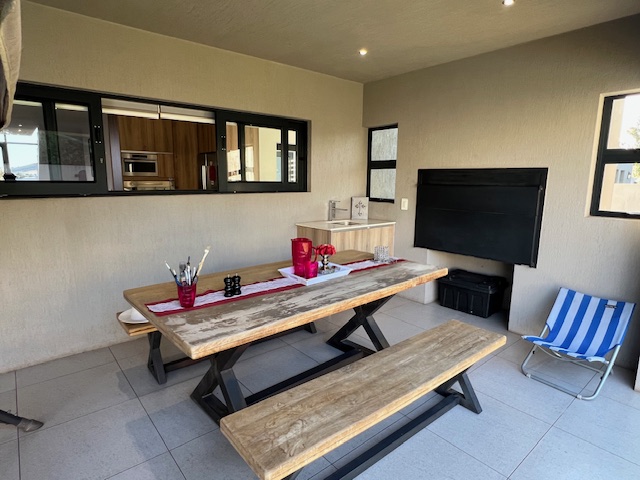 4 Bedroom Property for Sale in Eye of Africa Gauteng