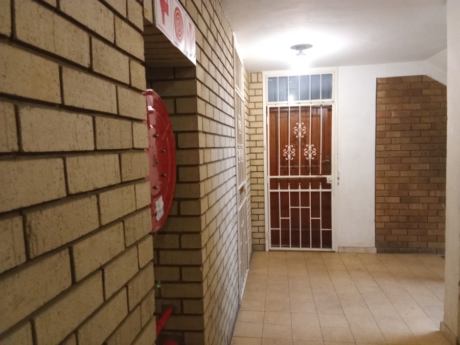 7 Bedroom Property for Sale in Sunnyside Gauteng