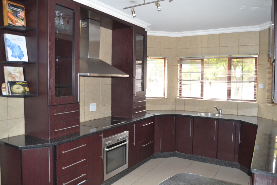 3 Bedroom Property for Sale in Ruimsig Gauteng