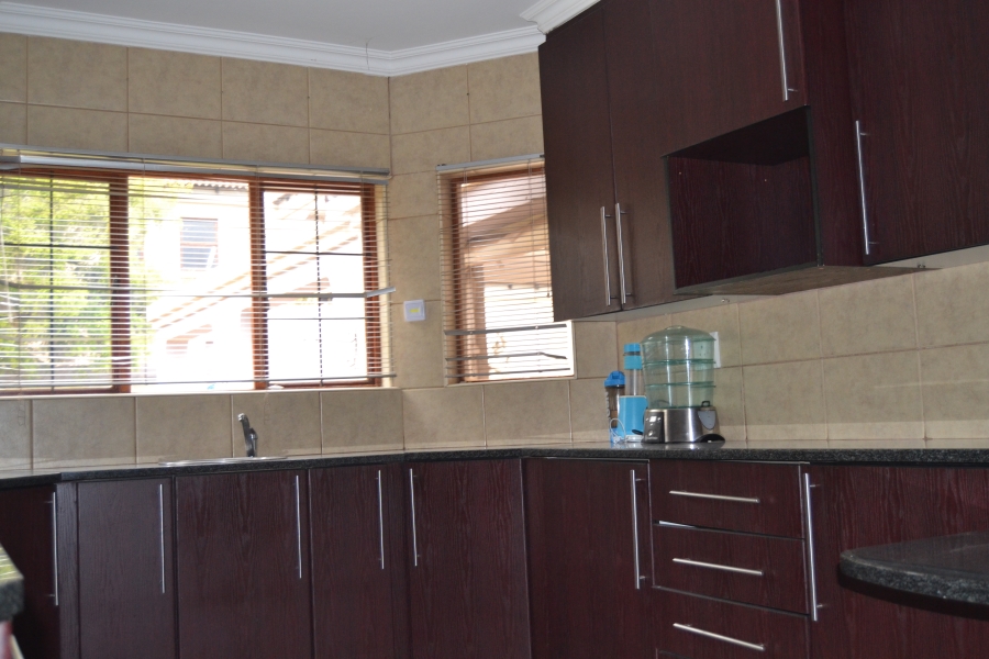 3 Bedroom Property for Sale in Ruimsig Gauteng