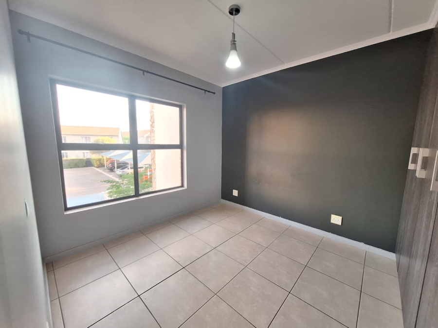 To Let 3 Bedroom Property for Rent in Greenstone Crest Gauteng