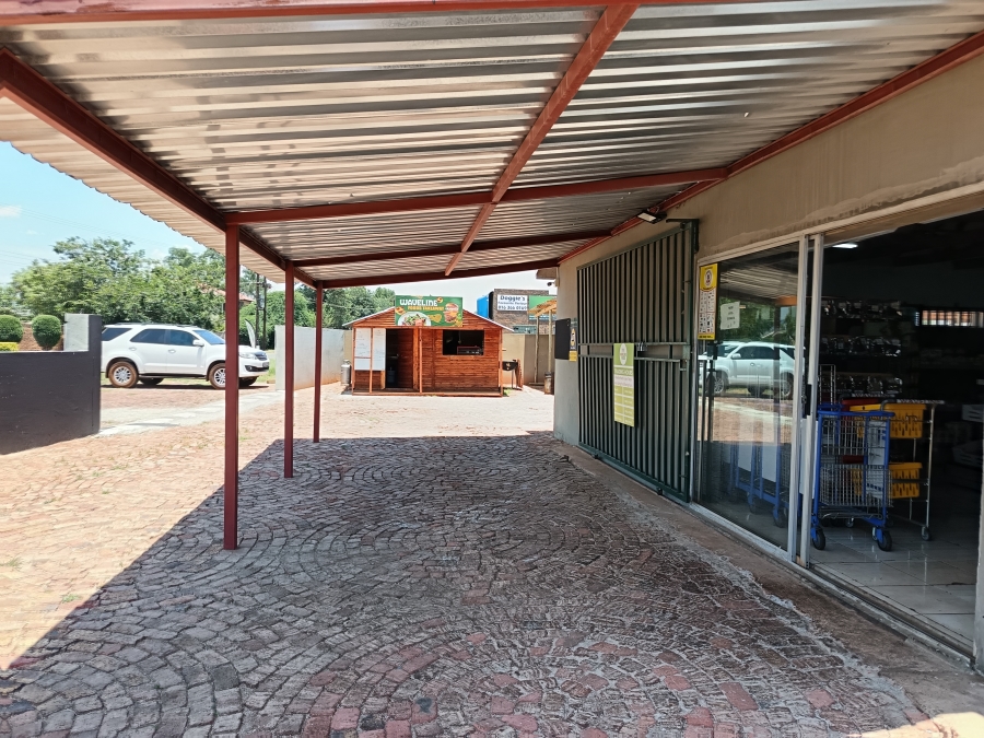 To Let commercial Property for Rent in Henley on Klip Gauteng