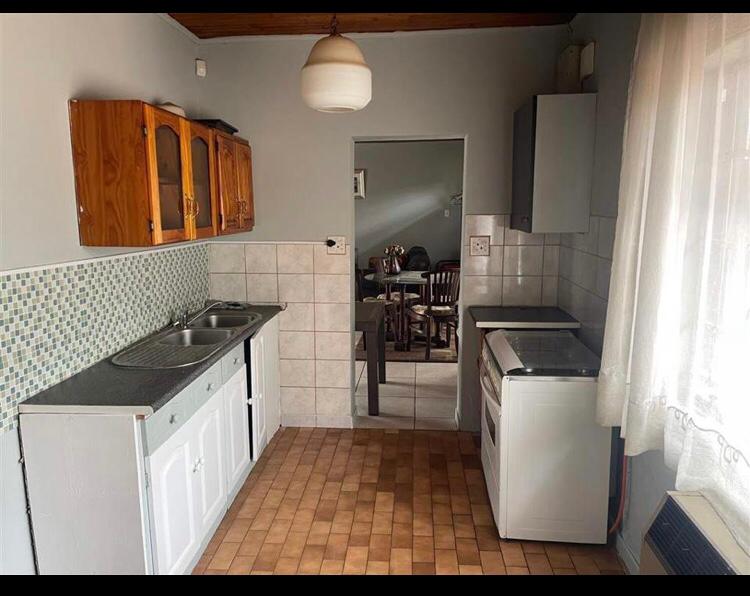 To Let 1 Bedroom Property for Rent in Glen Austin Gauteng