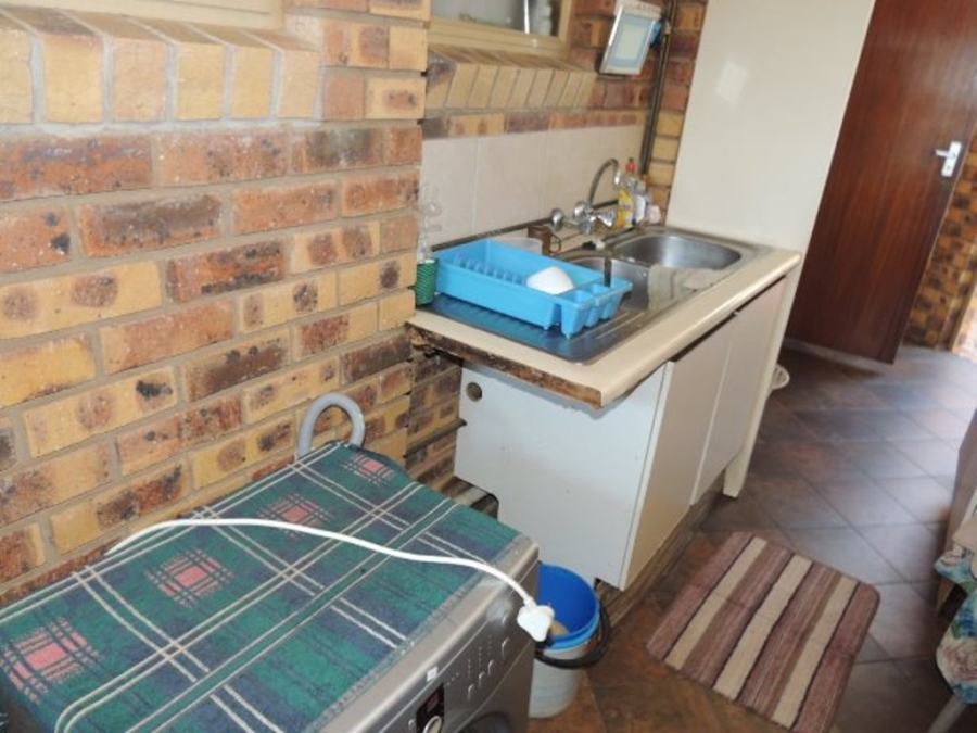 2 Bedroom Property for Sale in Amandasig Gauteng