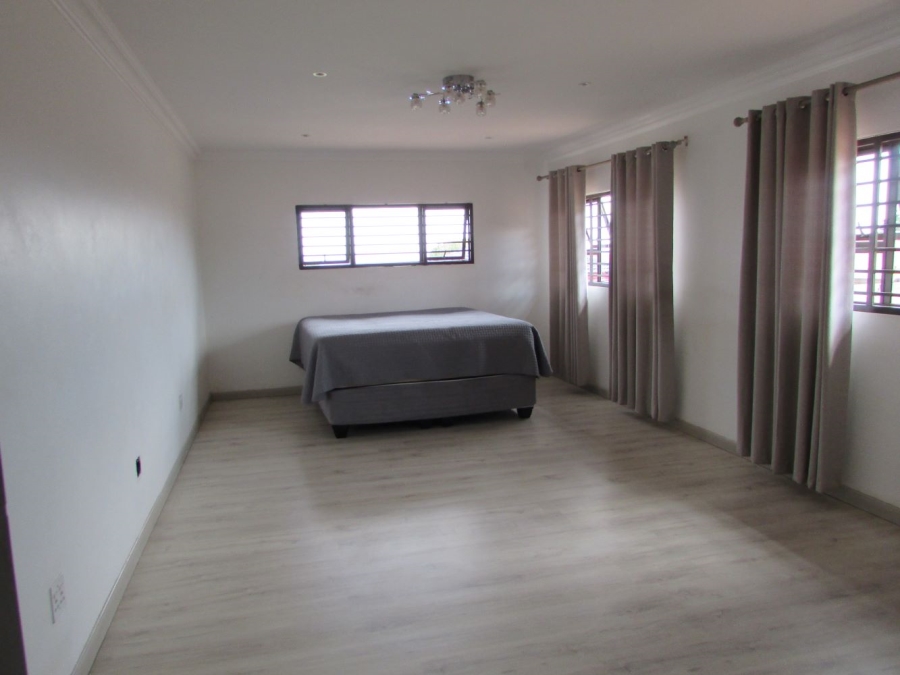 4 Bedroom Property for Sale in Westonaria Gauteng