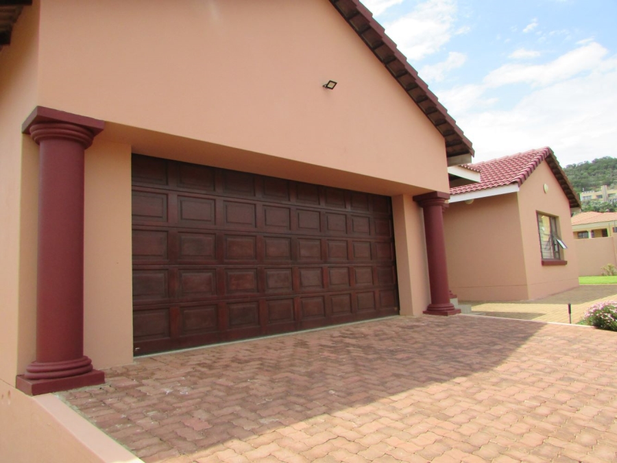 4 Bedroom Property for Sale in Westonaria Gauteng