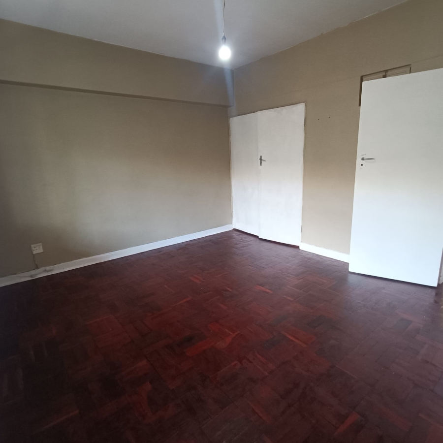 To Let 1 Bedroom Property for Rent in Emmarentia Gauteng