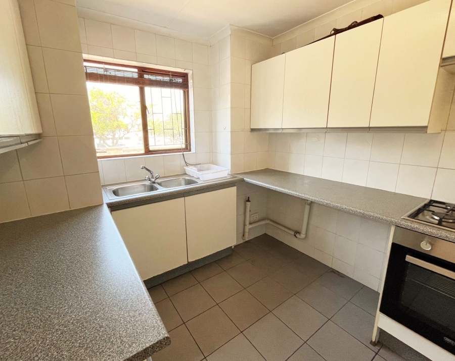 To Let 2 Bedroom Property for Rent in Sunninghill Gauteng