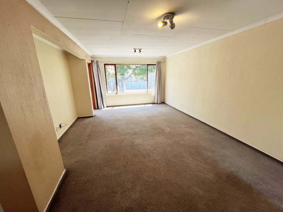 To Let 2 Bedroom Property for Rent in Sunninghill Gauteng