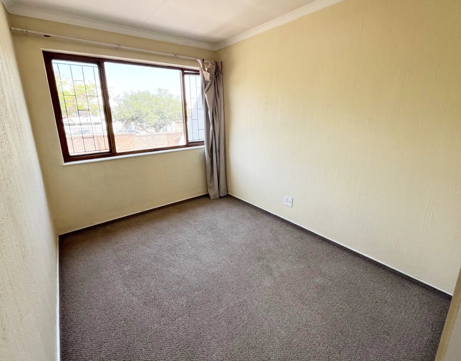 To Let 2 Bedroom Property for Rent in Sunninghill Gauteng