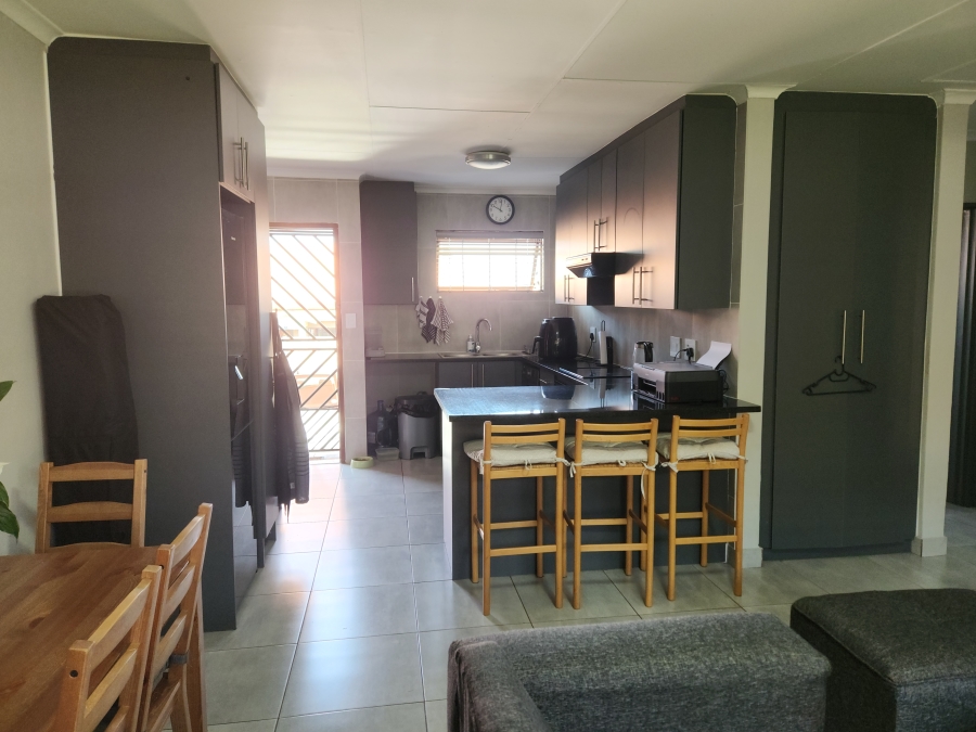 2 Bedroom Property for Sale in Meyersdal Gauteng