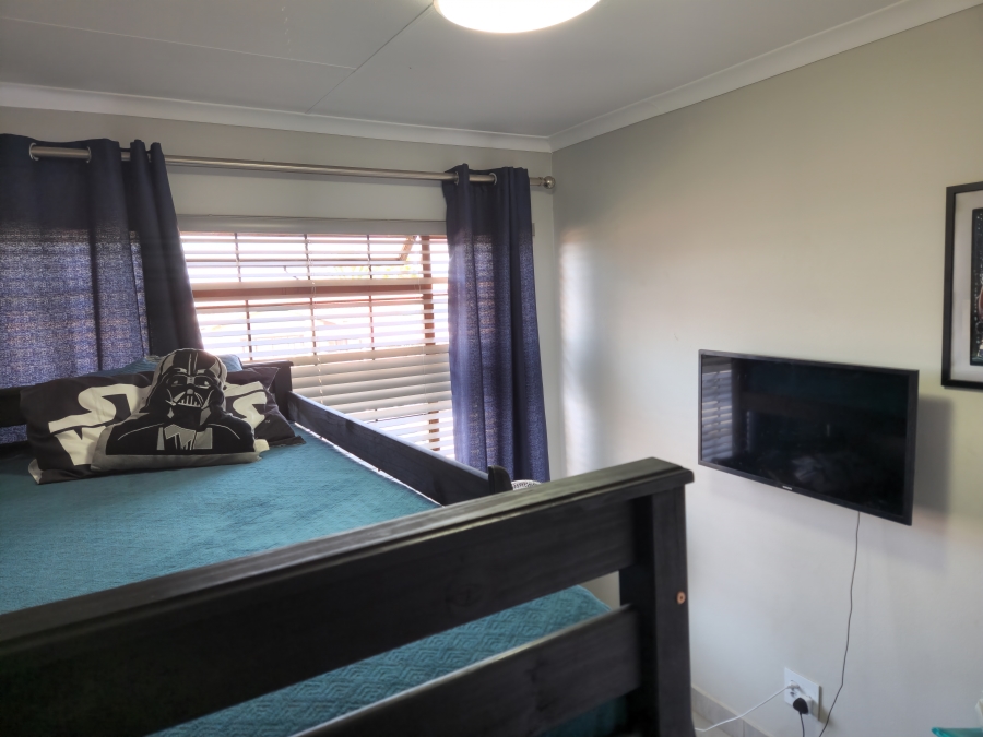 2 Bedroom Property for Sale in Meyersdal Gauteng