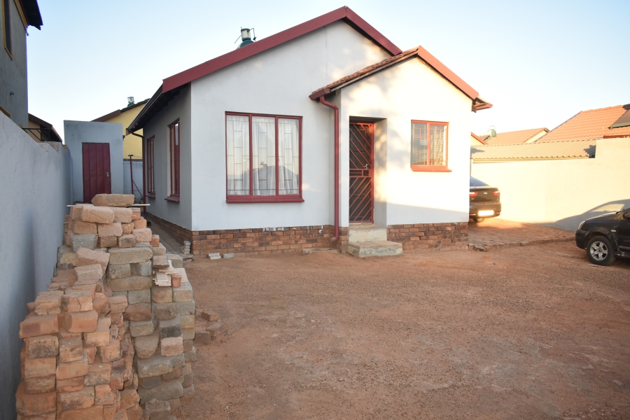 2 Bedroom Property for Sale in Soshanguve VV Gauteng