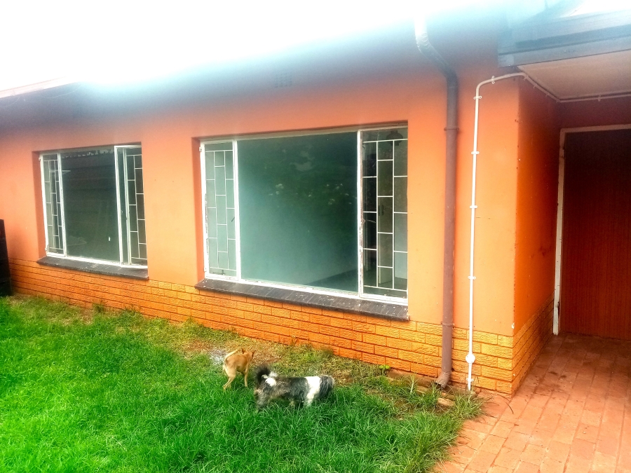 To Let 3 Bedroom Property for Rent in East Lynne Gauteng