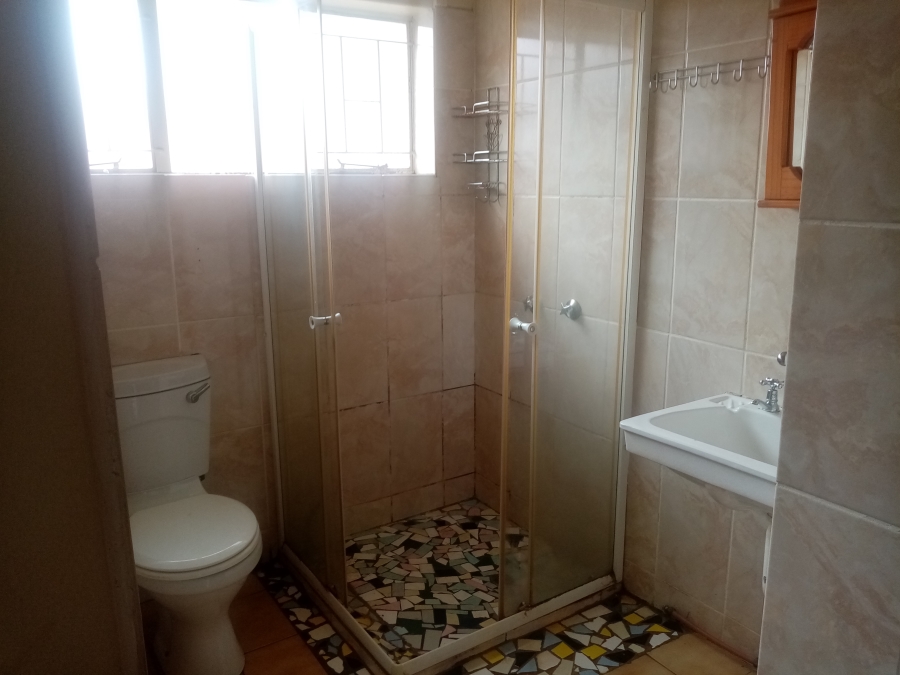 To Let 3 Bedroom Property for Rent in East Lynne Gauteng