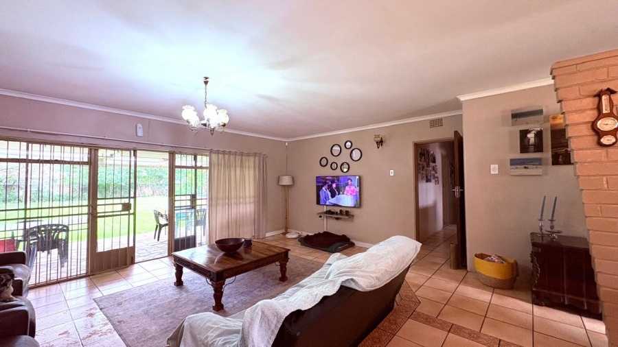 3 Bedroom Property for Sale in Selcourt Gauteng