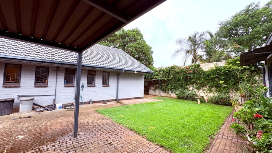 3 Bedroom Property for Sale in Selcourt Gauteng