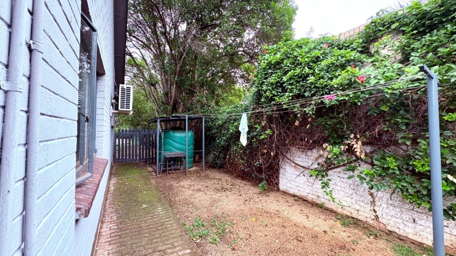 3 Bedroom Property for Sale in Selcourt Gauteng