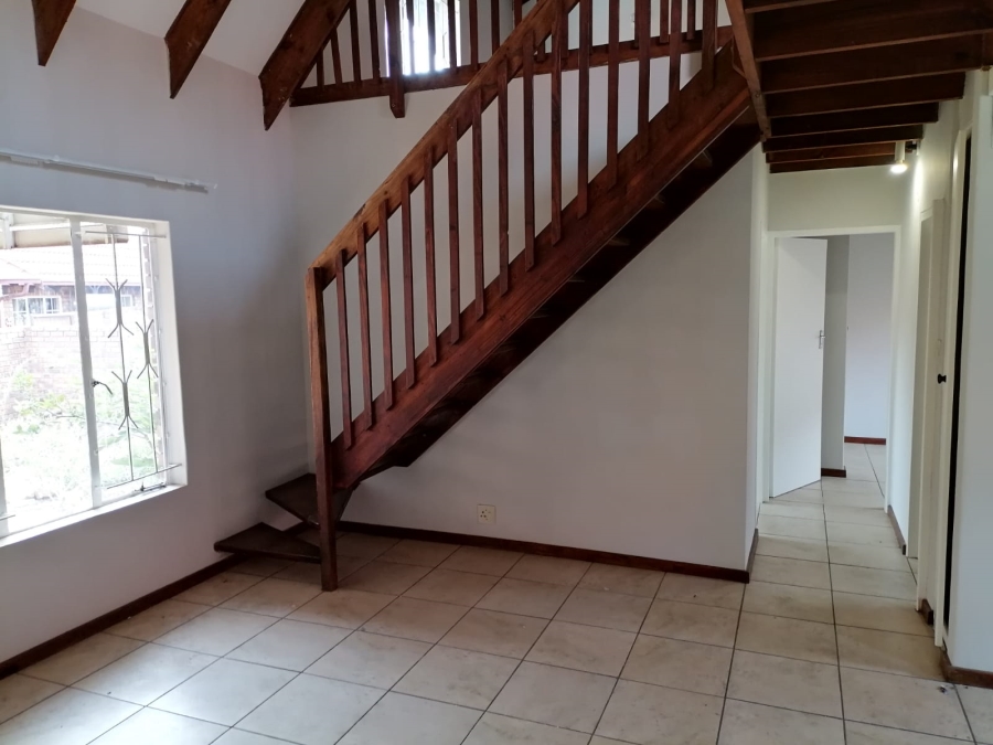 To Let 2 Bedroom Property for Rent in Weavind Park Gauteng