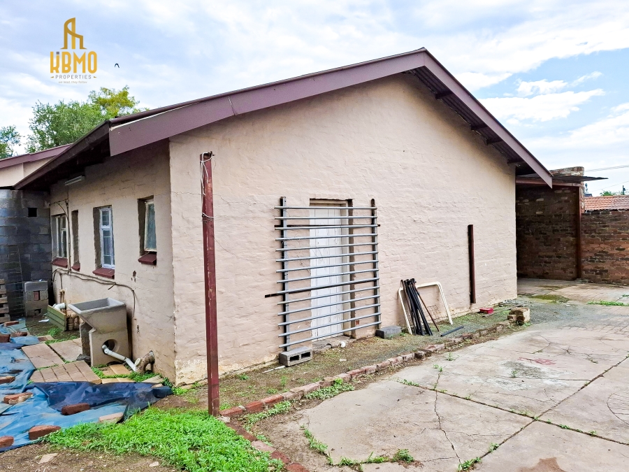 4 Bedroom Property for Sale in Booysens Gauteng