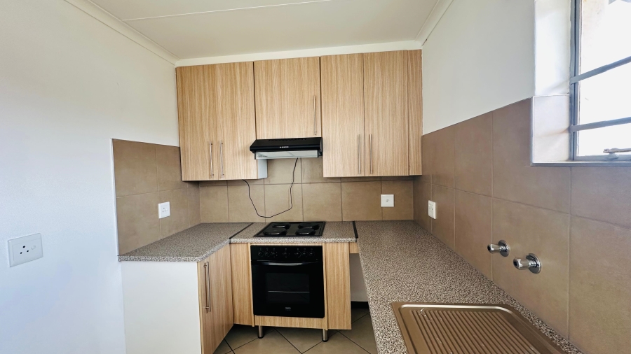 To Let 1 Bedroom Property for Rent in Sagewood Gauteng