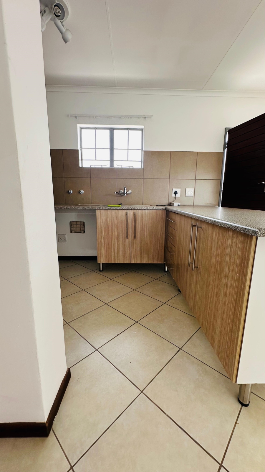 To Let 1 Bedroom Property for Rent in Sagewood Gauteng