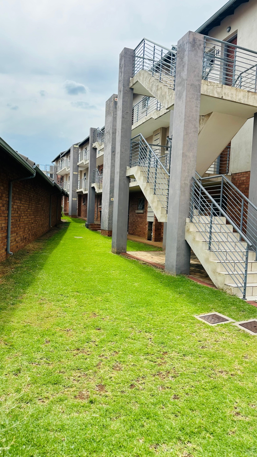 To Let 1 Bedroom Property for Rent in Sagewood Gauteng