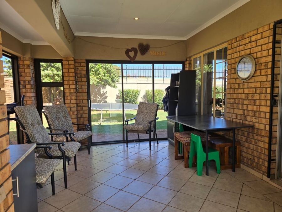 3 Bedroom Property for Sale in The Wilds Gauteng