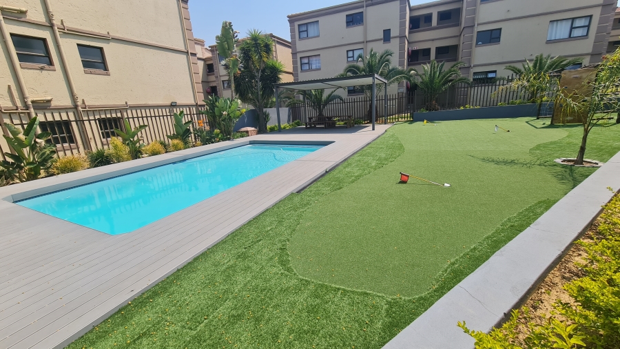 To Let 2 Bedroom Property for Rent in Sunninghill Gauteng