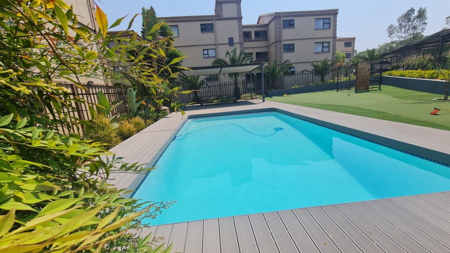 To Let 2 Bedroom Property for Rent in Sunninghill Gauteng