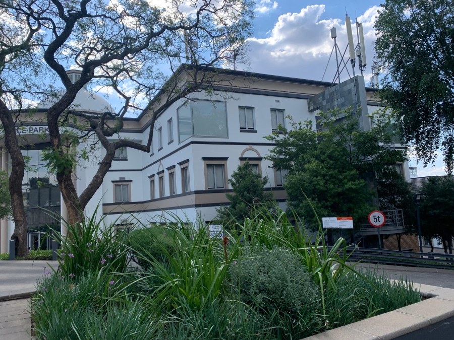 To Let commercial Property for Rent in Sandhurst Gauteng