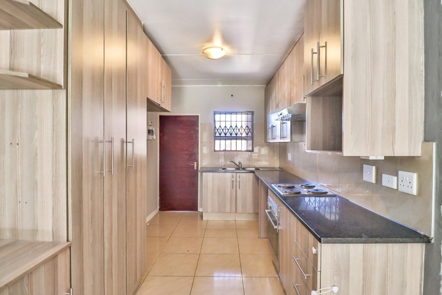 2 Bedroom Property for Sale in Brentwood Park Gauteng