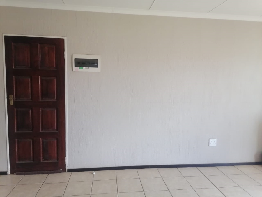 2 Bedroom Property for Sale in Sharon Park Gauteng