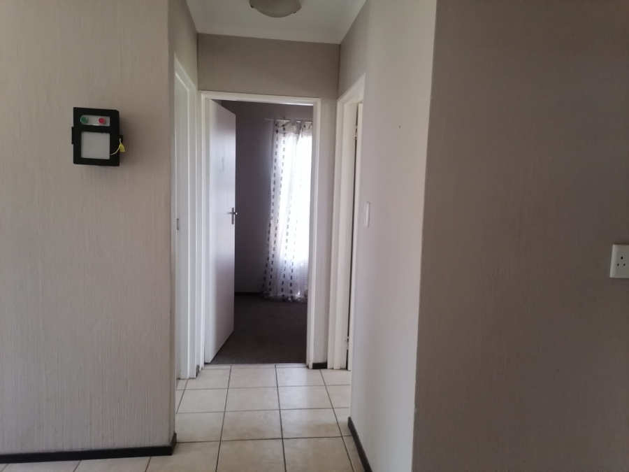 2 Bedroom Property for Sale in Sharon Park Gauteng