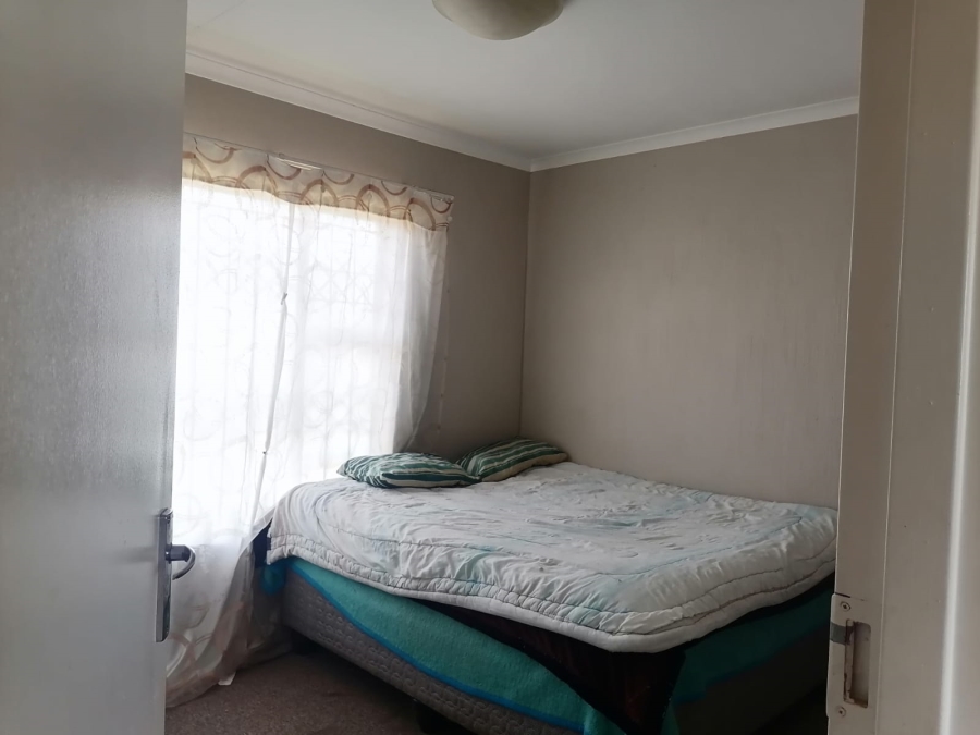 2 Bedroom Property for Sale in Sharon Park Gauteng