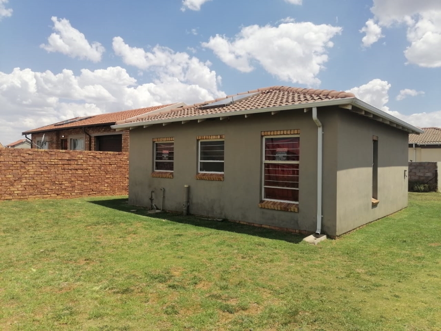 2 Bedroom Property for Sale in Sharon Park Gauteng